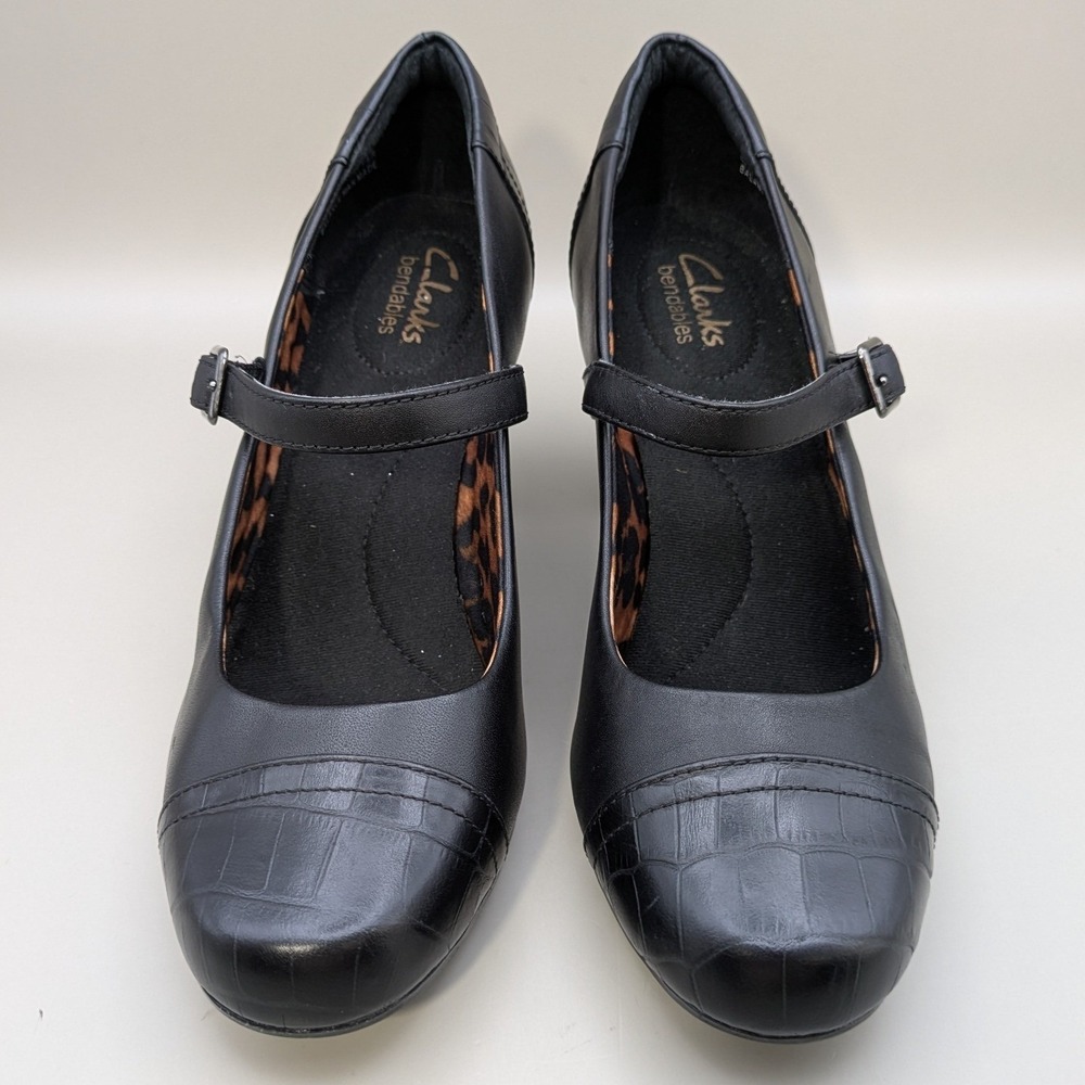 Clarks Bendables Black Leather Mary Jane Block Heel Pumps Croc Embossed Size 7M